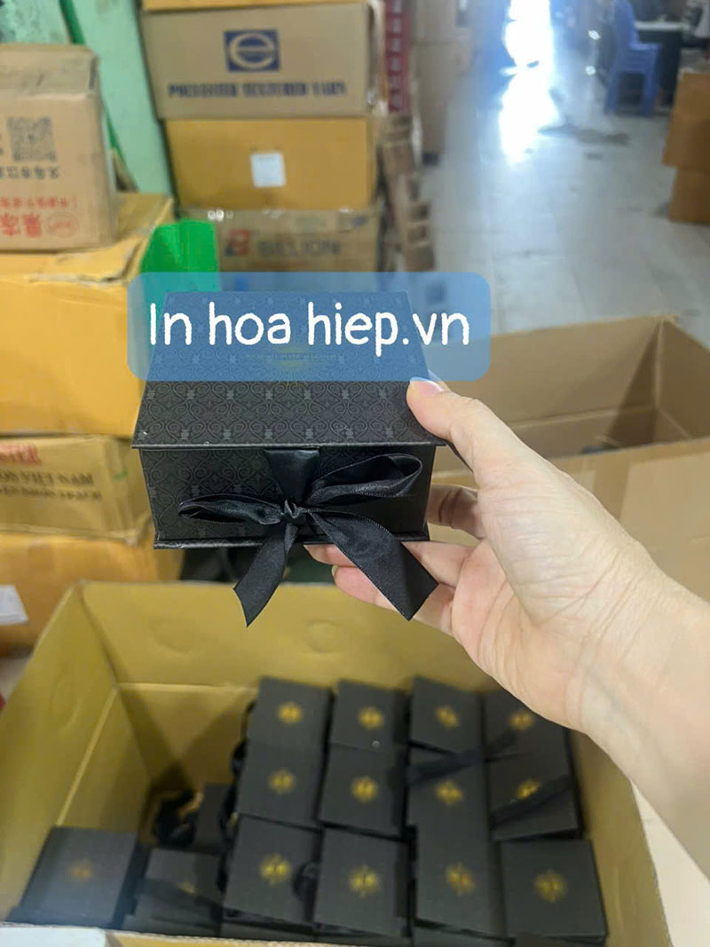 In hộp quà tặng