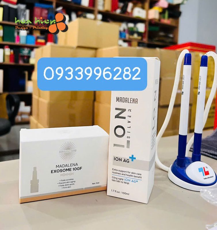 Thiết kế và in hộp mỹ phẩm trắng tối giản tinh tế tại xưởng In Hòa Hiệp