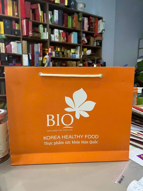 In túi giấy đựng mỹ phẩm tại xưởng In Hòa Hiệp